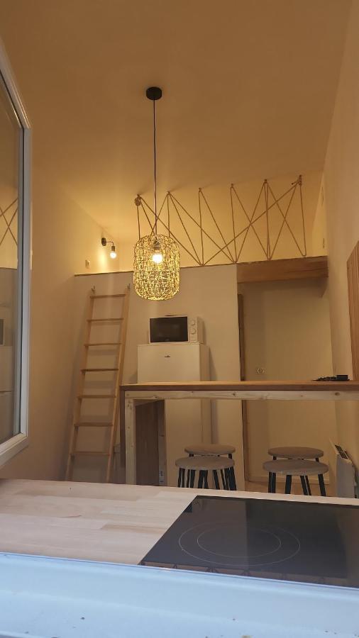 Apartment Petit Au Coeur De Saumur